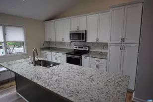 B3 Marina Point, Palmyra, VA 22963 - Photo 6