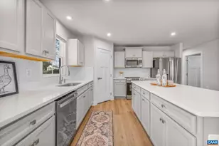 108 White Sands Blvd, Barboursville, VA 22923 - Photo 10