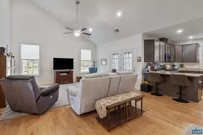 82 Crape Myrtle Dr, Palmyra, VA 22963 - Photo 10