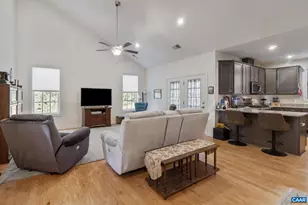 82 Crape Myrtle Dr, Palmyra, VA 22963 - Photo 10