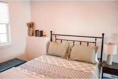 5 Brokenback Mountain Rd, Free Union, VA 22940 - Photo 2