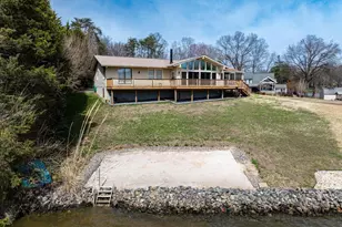 1753 N Lakeshore Dr, Louisa, VA 23093 - Photo 6