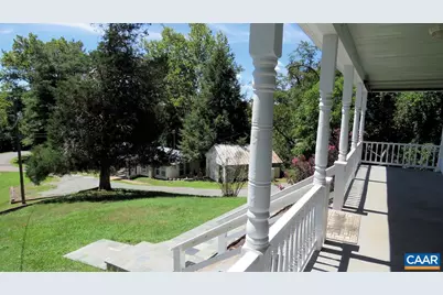 740 Canal St, Scottsville, VA 24590 - Photo 2