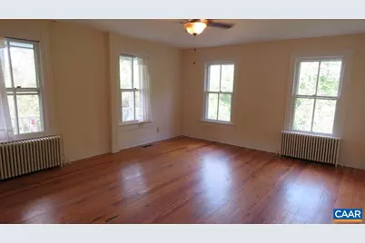 740 Canal St, Scottsville, VA 24590 - Photo 12