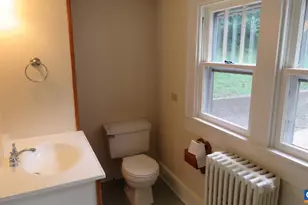 740 Canal St, Scottsville, VA 24590 - Photo 16