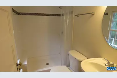 740 Canal St, Scottsville, VA 24590 - Photo 28