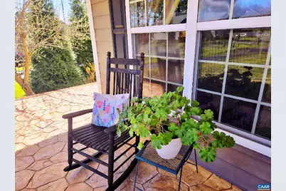 2 Forest Ct, Zion Crossroads, VA 22942 - Photo 4