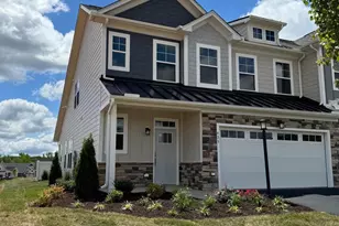 233 Winterberry Dr, Zion Crossroads, VA 22942 - Photo 2