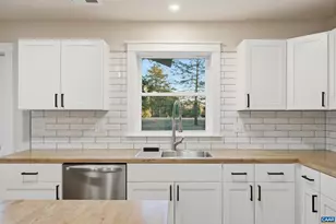 23 Greenwood Dr, Louisa, VA 23093 - Photo 8