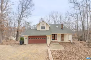 279 Deer Haven Ln, Troy, VA 22974 - Photo 2