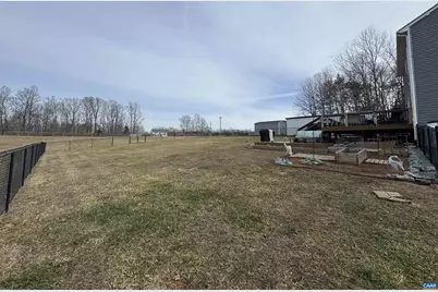 95 Shaunah Ln, Louisa, VA 23093 - Photo 12