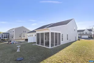 204 Bayberry Ln, Zion Crossroads, VA 22942 - Photo 2