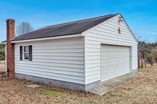 616 Broad St, Manakin, VA 23103 - Photo 28