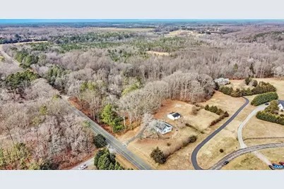 616 Broad St, Manakin, VA 23103 - Photo 18