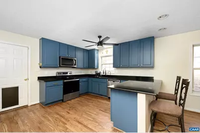 14 Woodlawn Dr, Palmyra, VA 22963 - Photo 2