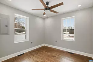 7625 Venable Rd, Kents Store, VA 23084 - Photo 12