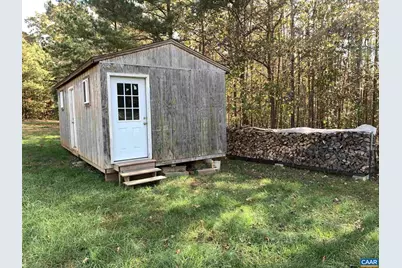 7136 Venable Rd, Kents Store, VA 23084 - Photo 22