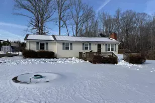 291 Arrow Head Ln, Palmyra, VA 22960 - Photo 2