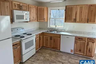 206 McDonald St, Louisa, VA 23093 - Photo 4