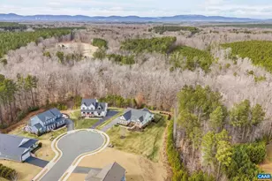 186 Blackberry Pl, Zion Crossroads, VA 22942 - Photo 2