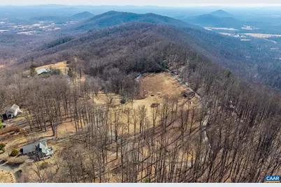 1376C Wyatt Mountain Rd, Dyke, VA 22935 - Photo 2