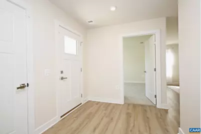 127 Virginia Ave, Palmyra, VA 22963 - Photo 2