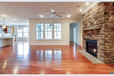 289 Appalachian Ln, Zion Crossroads, VA 22942 - Photo 4