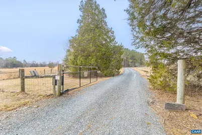 12048 Louisa Rd, Gordonsville, VA 22942 - Photo 4
