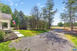 1229 Peach Grove Rd, Louisa, VA 23093 - Photo 8