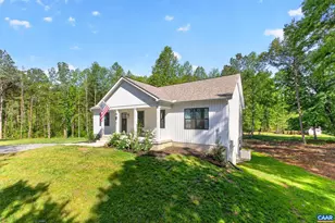 1229 Peach Grove Rd, Louisa, VA 23093 - Photo 2