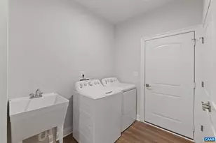 21 Blackberry Pl, Zion Crossroads, VA 22942 - Photo 10