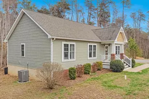 340 Manchester Rd, Bumpass, VA 23024 - Photo 30