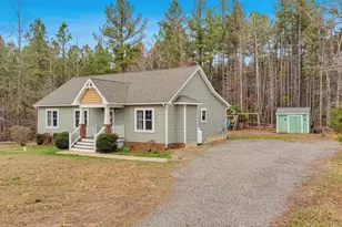 340 Manchester Rd, Bumpass, VA 23024 - Photo 32