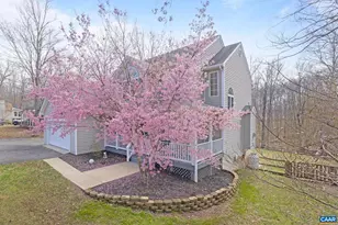 103 Riverside Dr, Palmyra, VA 22963 - Photo 2