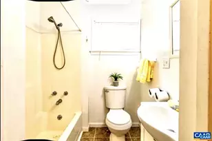 8955 Louisa Rd, Gordonsville, VA 22942 - Photo 10