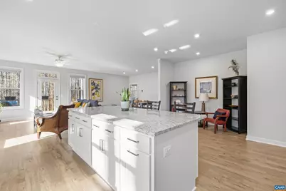 49 Pine Shadow Ct, Troy, VA 22974 - Photo 10