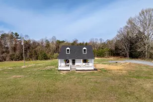 2733 Cedar Lane Rd, Kents Store, VA 23084 - Photo 2