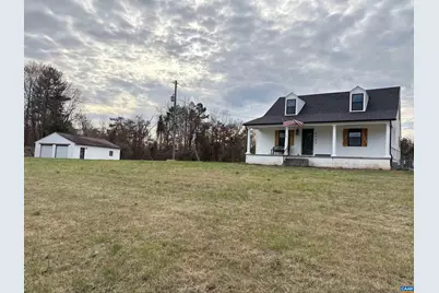 2733 Cedar Lane Rd, Kents Store, VA 23084 - Photo 2