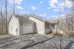 217 Jefferson Dr, Palmyra, VA 22963 - Photo 2