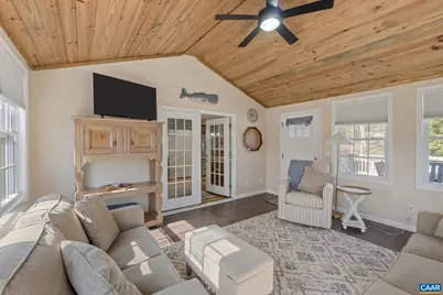 70 Riverside Dr, Palmyra, VA 22963 - Photo 14