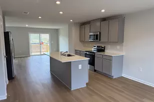 99 Oldfield Dr, Charlottesville, VA 22902 - Photo 2