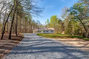 1261 Winnsville Dr, Fork Union, VA 23022 - Photo 2