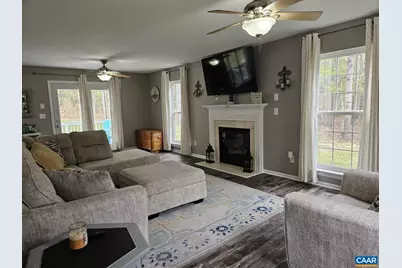 18383 James Madison Hwy, Troy, VA 22974 - Photo 10