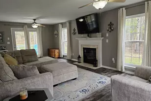 18383 James Madison Hwy, Troy, VA 22974 - Photo 10