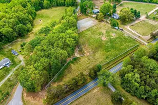 12500 Shannon Hill Rd, Louisa, VA 23093 - Photo 2