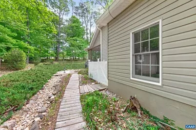 10 Locks Rd, Palmyra, VA 22963 - Photo 36