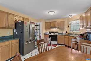 804 Maplegrove Dr, Richmond, VA 23223 - Photo 16