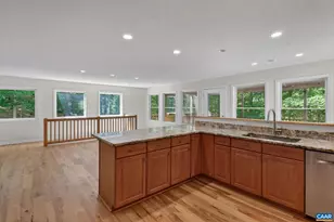 32 Wildwood Dr, Palmyra, VA 22963 - Photo 10