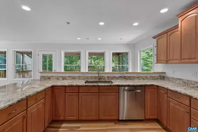 32 Wildwood Dr, Palmyra, VA 22963 - Photo 12