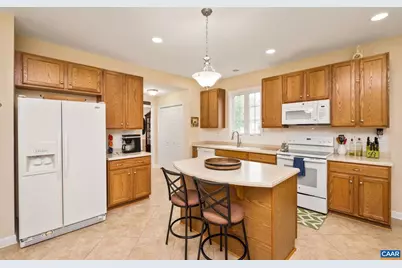 35 Piney Loop, Zion Crossroads, VA 22942 - Photo 4